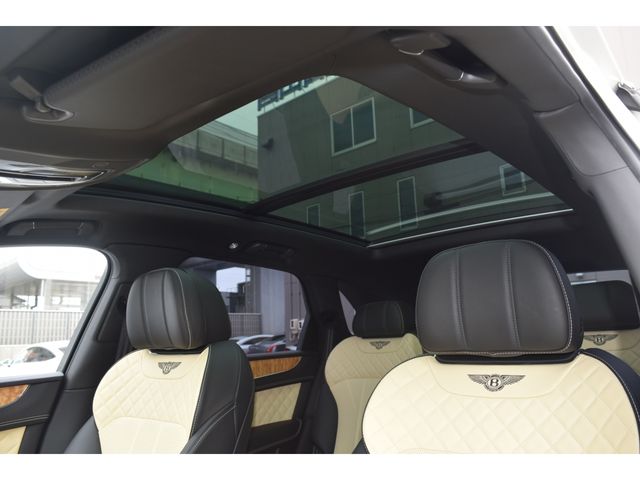 BENTLEY BENTAYGA 2017 Image 31