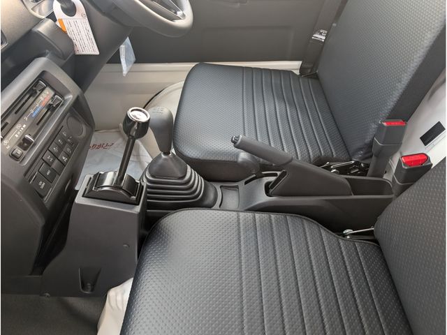 DAIHATSU HIJET TRUCK 4WD 2026 Image 31