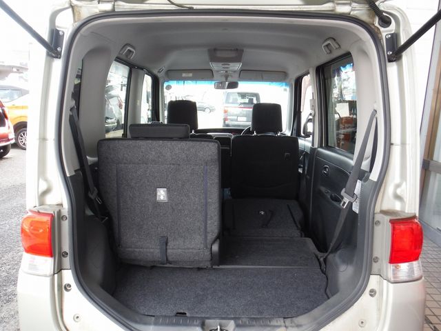 DAIHATSU TANTO 2012 Image 31