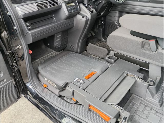 HONDA N-VAN+STYLE 2020 Image 31