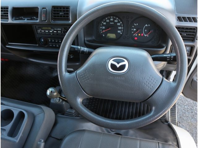 MAZDA BONGO TRUCK 4WD 2014 Image 31