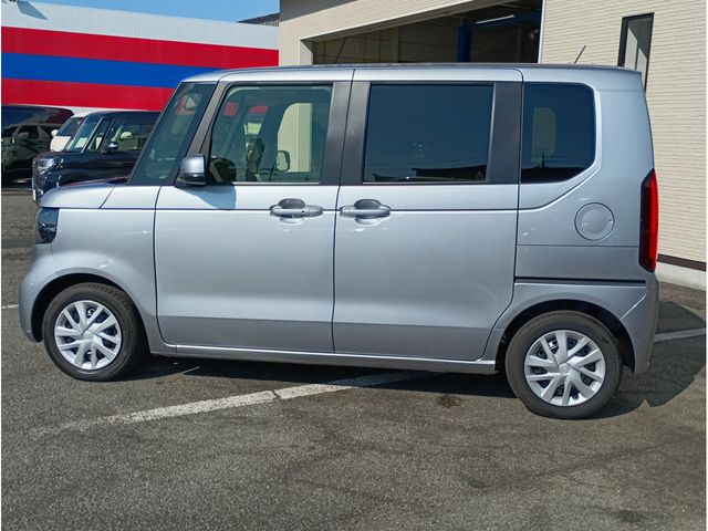 HONDA N BOX 2024 Image 31