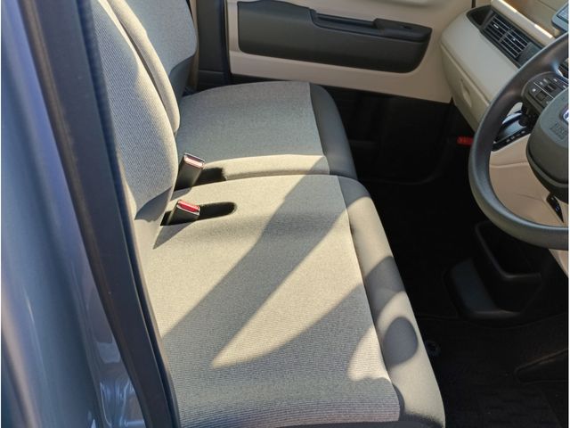 HONDA N BOX 2024 Image 31