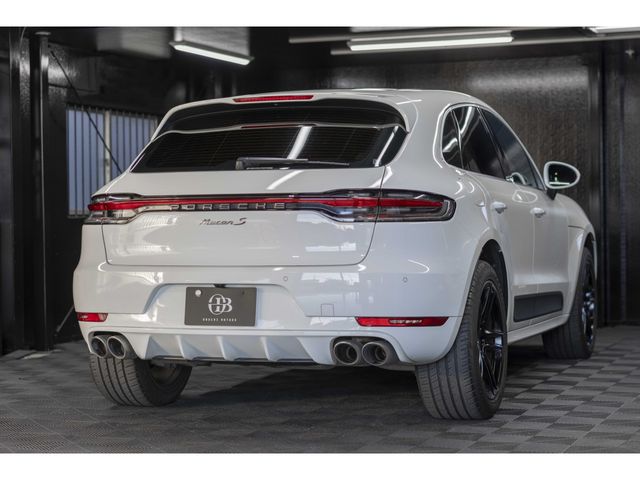 PORSCHE MACAN 2019 Image 31