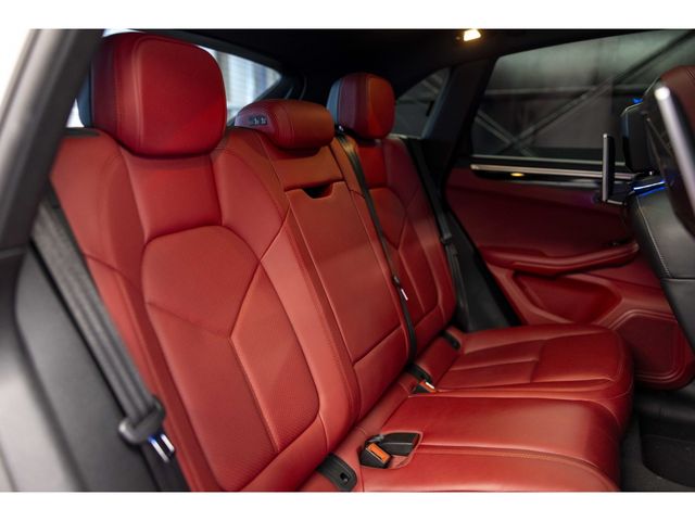 PORSCHE MACAN 2019 Image 31