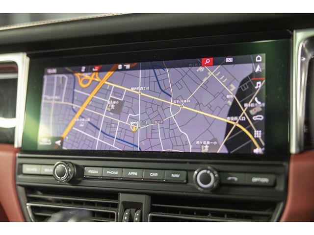 PORSCHE MACAN 2019 Image 31