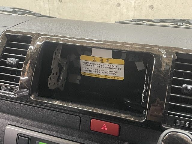 TOYOTA HIACE VAN 2WD 2026 Image 31