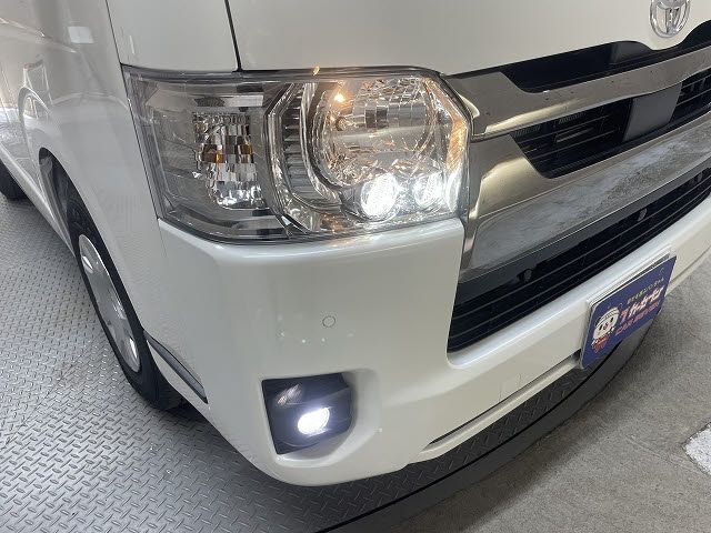 TOYOTA HIACE VAN 2WD 2026 Image 31