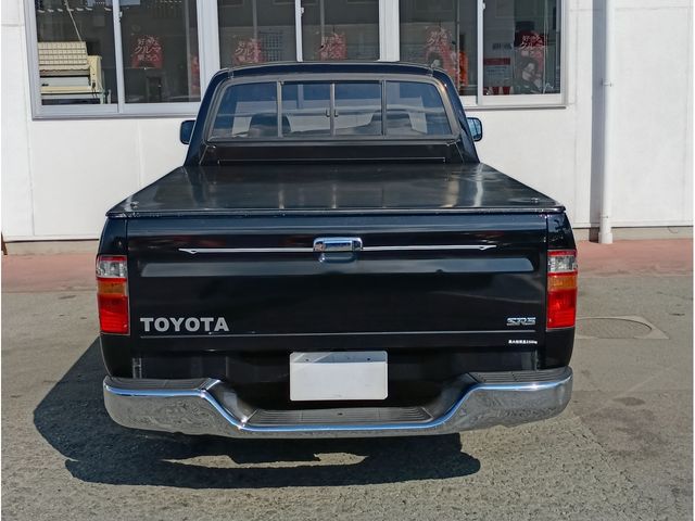 TOYOTA HILUX 2WD 2002 Image 31