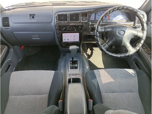 TOYOTA HILUX 2WD 2002 Image 31