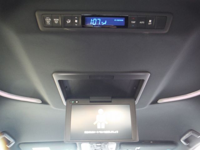 TOYOTA ALPHARD 4WD 2021 Image 31