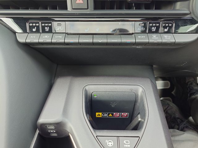 TOYOTA CROWN CROSSOVER 2023 Image 31