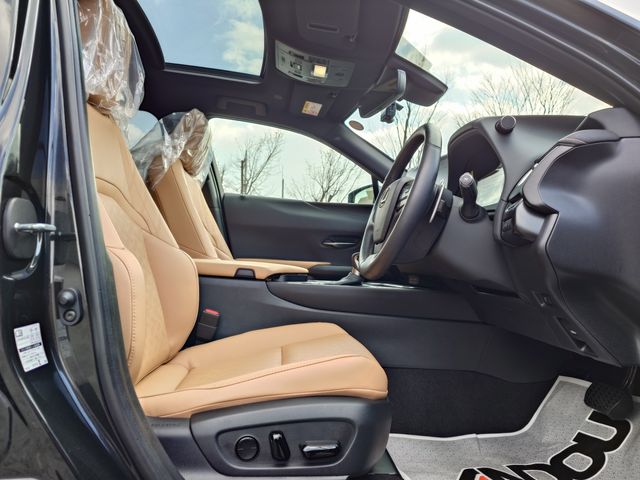 TOYOTA LEXUS UX250H 1993 Image 31