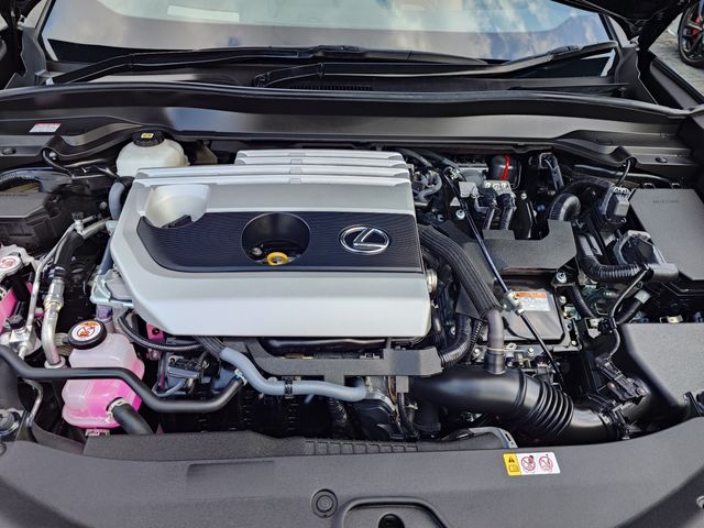 TOYOTA LEXUS UX250H 1993 Image 31