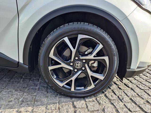 TOYOTA C-HR 2020 Image 31