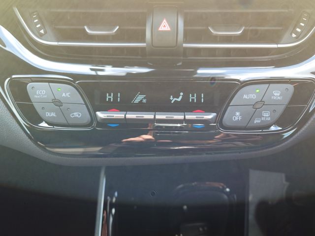 TOYOTA C-HR 2020 Image 31