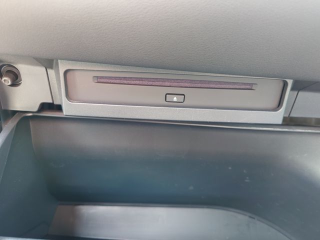 TOYOTA NOAH HYBRID 2024 Image 31