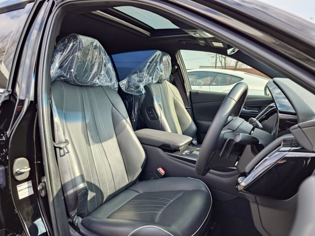 TOYOTA CROWN SEDAN HYBRID 2020 Image 31