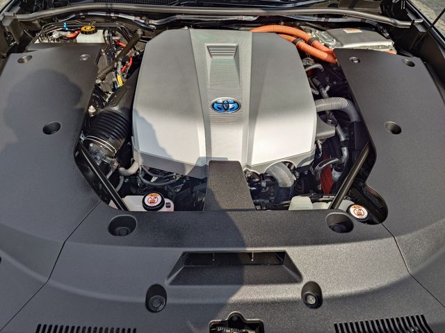 TOYOTA CROWN SEDAN HYBRID 2020 Image 31