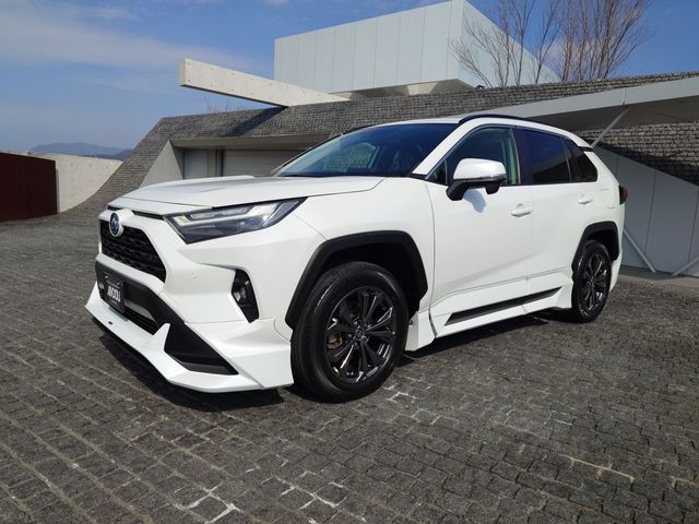 TOYOTA RAV4 HYBRID 2WD 2023 Image 31