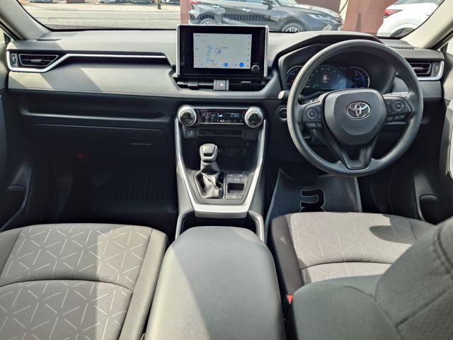 TOYOTA RAV4 HYBRID 2WD 2023 Image 31