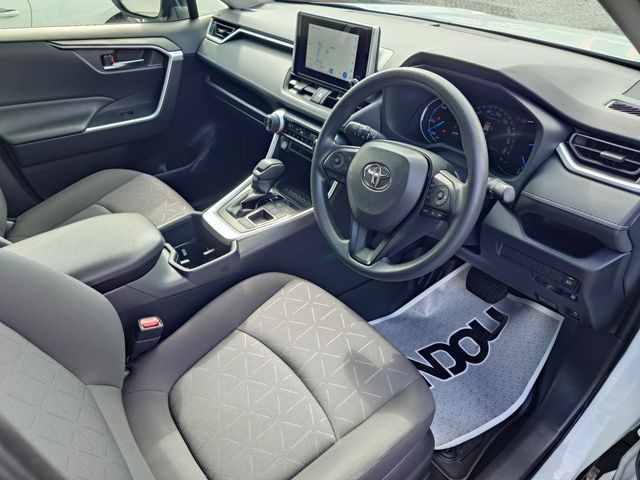 TOYOTA RAV4 HYBRID 2WD 2023 Image 31