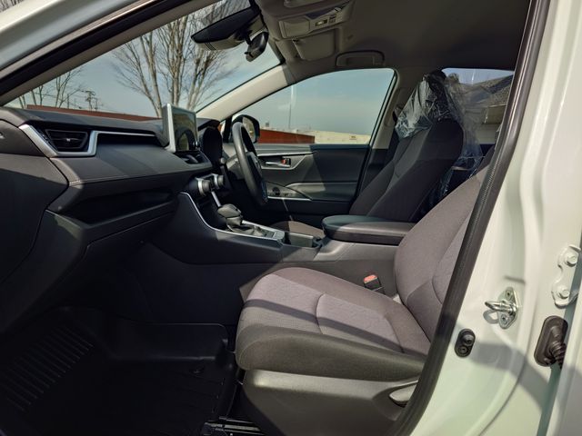 TOYOTA RAV4 HYBRID 2WD 2023 Image 31