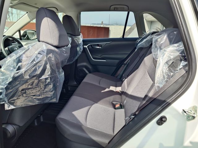 TOYOTA RAV4 HYBRID 2WD 2023 Image 31