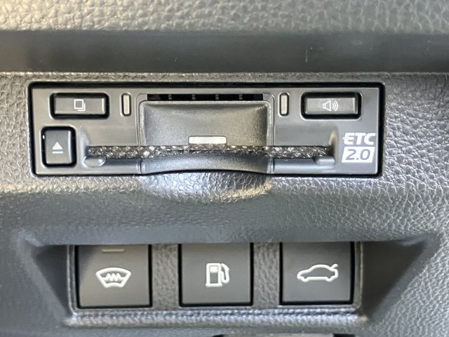 TOYOTA CROWN SEDAN HYBRID 2025 Image 31