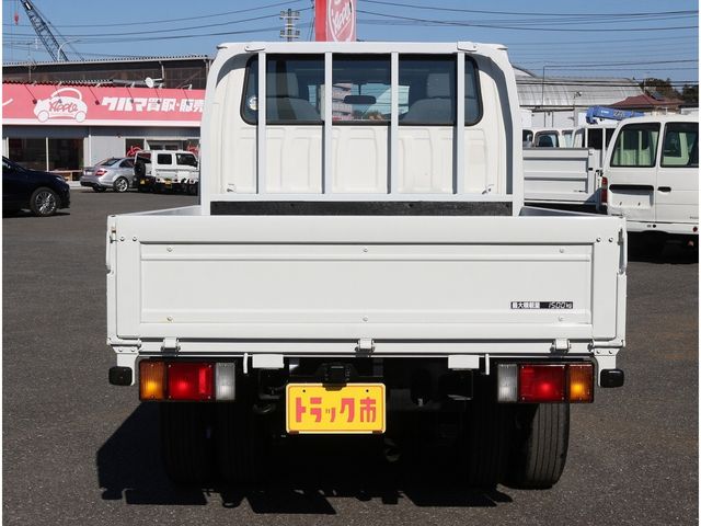 MAZDA TITAN 2013 Image 31