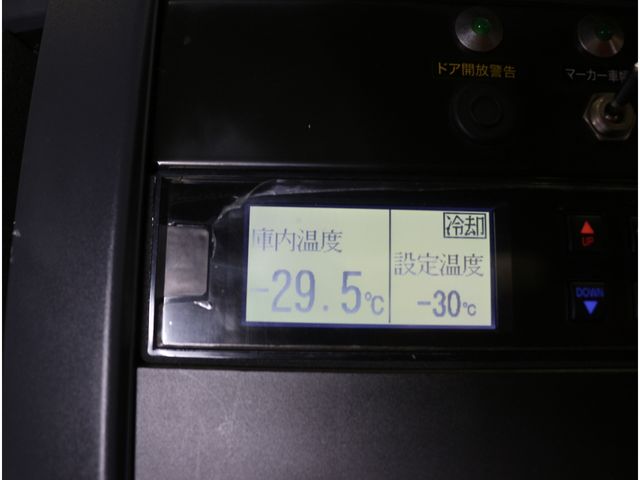 ISUZU ELF 2018 Image 31