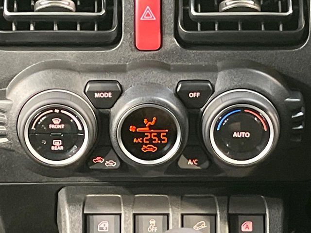 SUZUKI JIMNY NOMADE 2026 Image 31