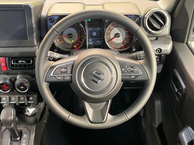 SUZUKI JIMNY NOMADE 2026 Image 31