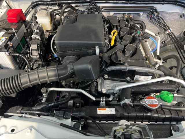 SUZUKI JIMNY NOMADE 2026 Image 31