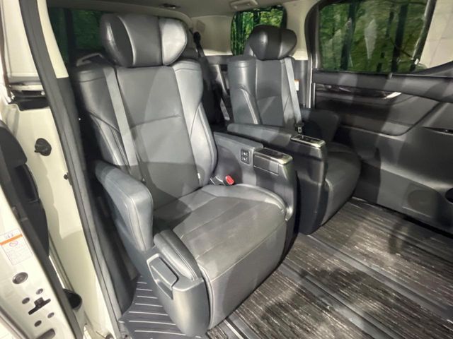TOYOTA ALPHARD 4WD 2019 Image 31