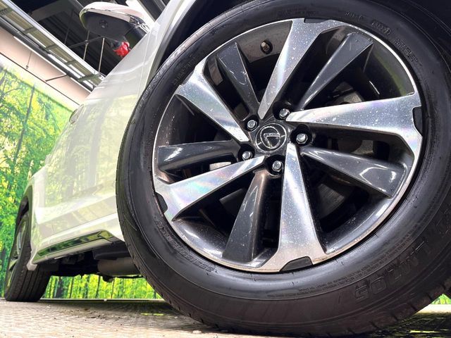 TOYOTA LEXUS NX300H 2018 Image 31