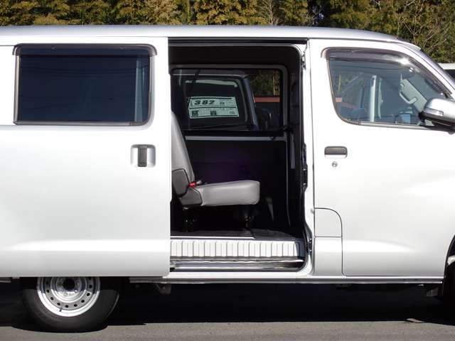 TOYOTA TOWNACE VAN 2WD 2022 Image 31