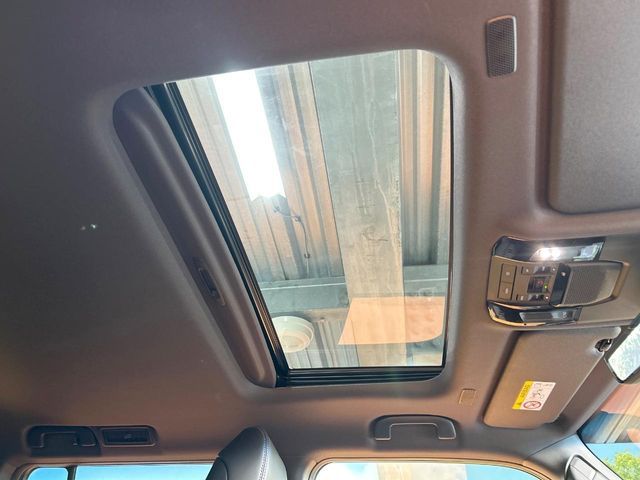 TOYOTA LANDCRUISER 250 2024 Image 31