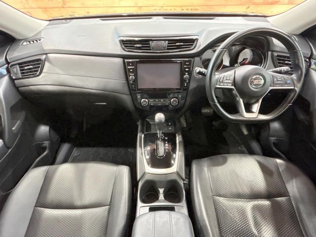 NISSAN X-TRAIL 2WD 2019 Image 31