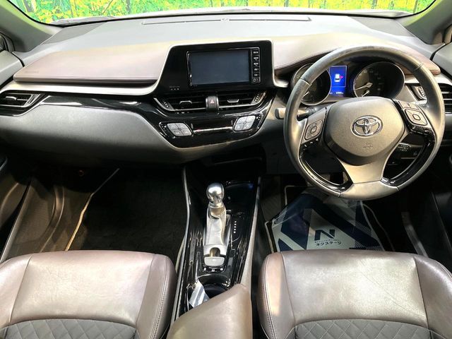TOYOTA C-HR 2017 Image 31
