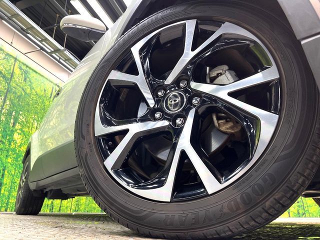 TOYOTA C-HR 2017 Image 31