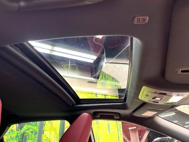 TOYOTA LEXUS RX300 2018 Image 31