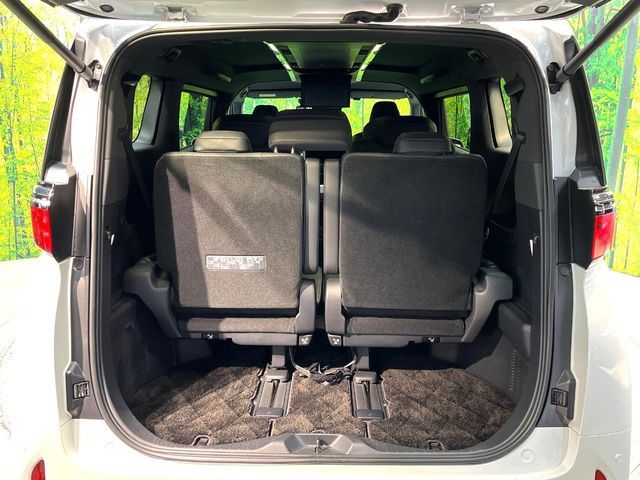 TOYOTA ALPHARD HYBRID 2024 Image 31