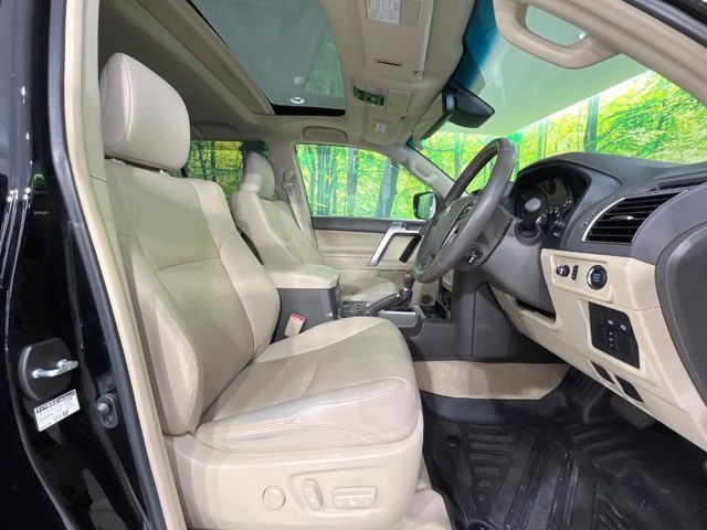 TOYOTA LANDCRUISER PRADO 2022 Image 31