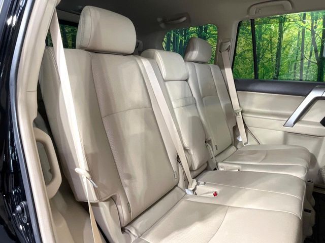 TOYOTA LANDCRUISER PRADO 2022 Image 31