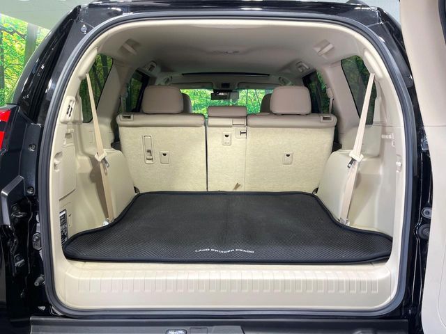 TOYOTA LANDCRUISER PRADO 2022 Image 31