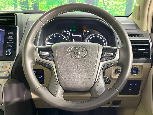 TOYOTA LANDCRUISER PRADO 2022 Image 31