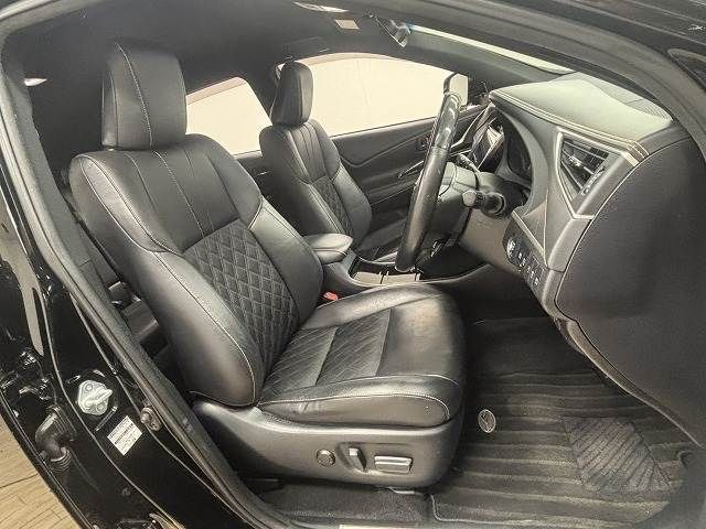 TOYOTA HARRIER 2WD 2019 Image 31