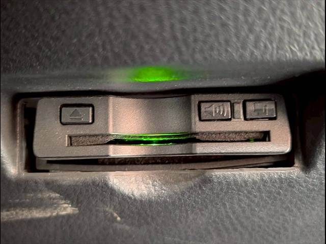 TOYOTA C-HR 2019 Image 31