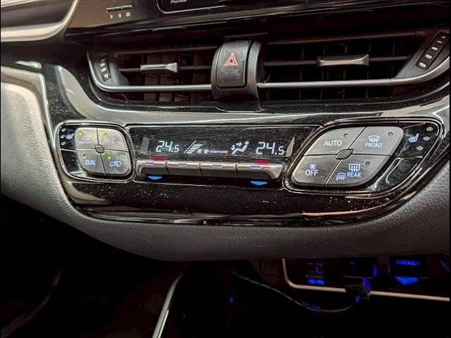 TOYOTA C-HR 2019 Image 31